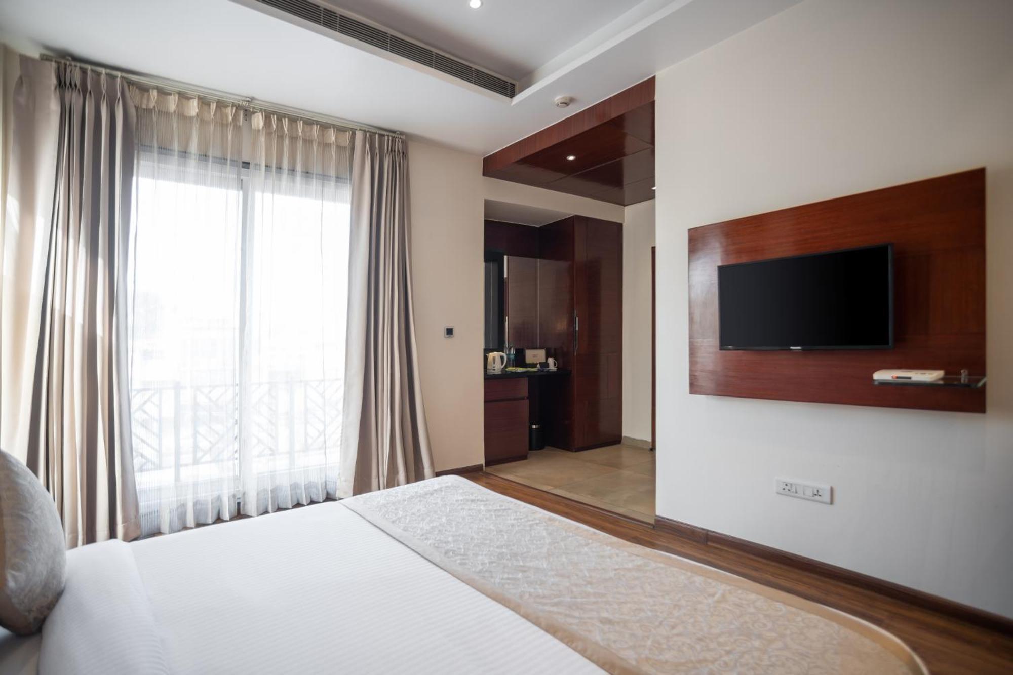 Amritara Sadka Amritsar Hotel Bagian luar foto